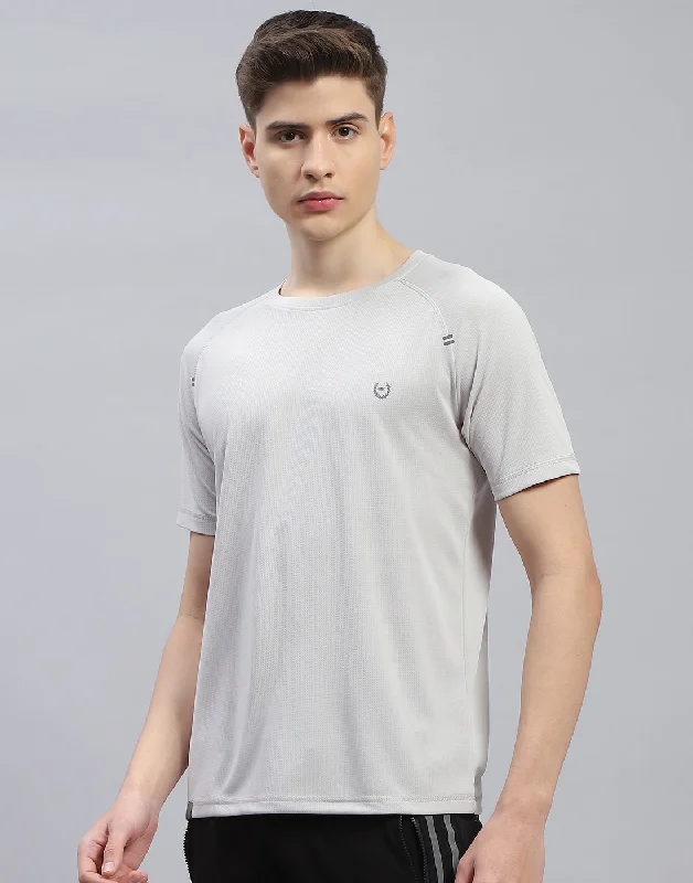 Men Grey Printed Round Neck Half Sleeve T-Shirt