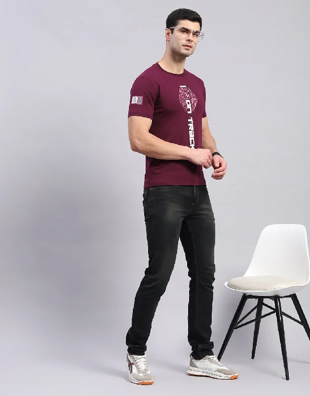 Men Maroon Printed Round Neck Half Sleeve T-Shirt