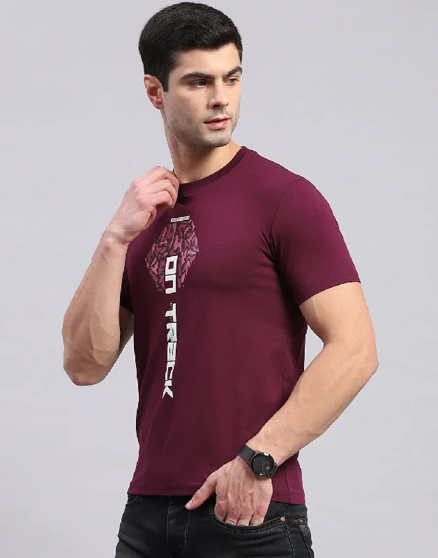 Men Maroon Printed Round Neck Half Sleeve T-Shirt