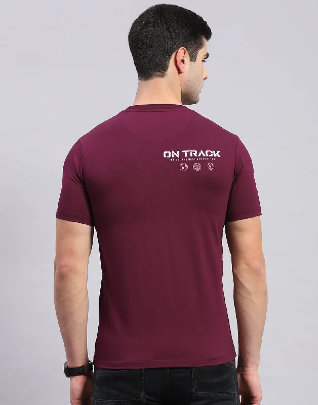 Men Maroon Printed Round Neck Half Sleeve T-Shirt