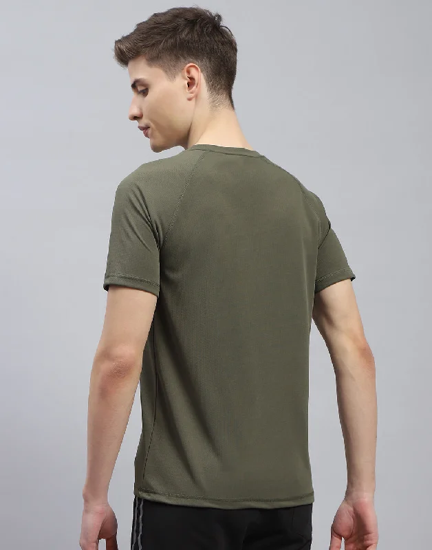 Men Olive Printed Round Neck Half Sleeve T-Shirt