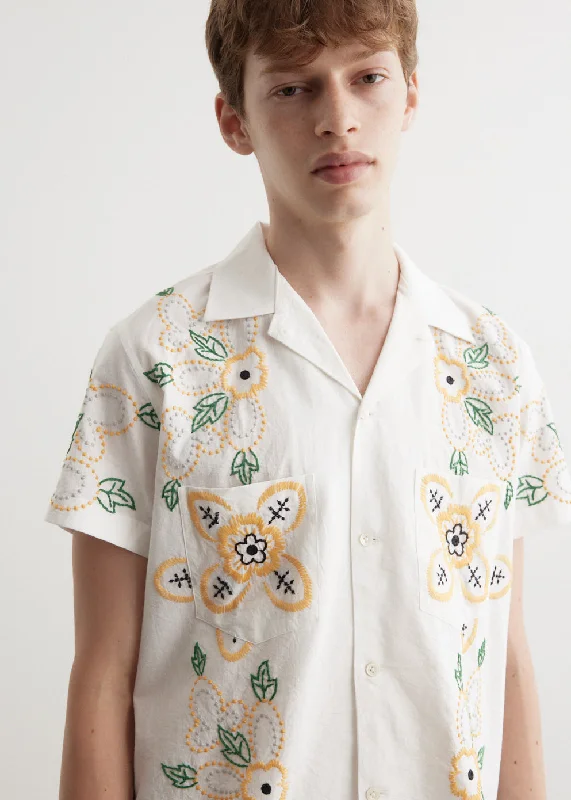 Embroidered Buttercup Short Sleeve Shirt