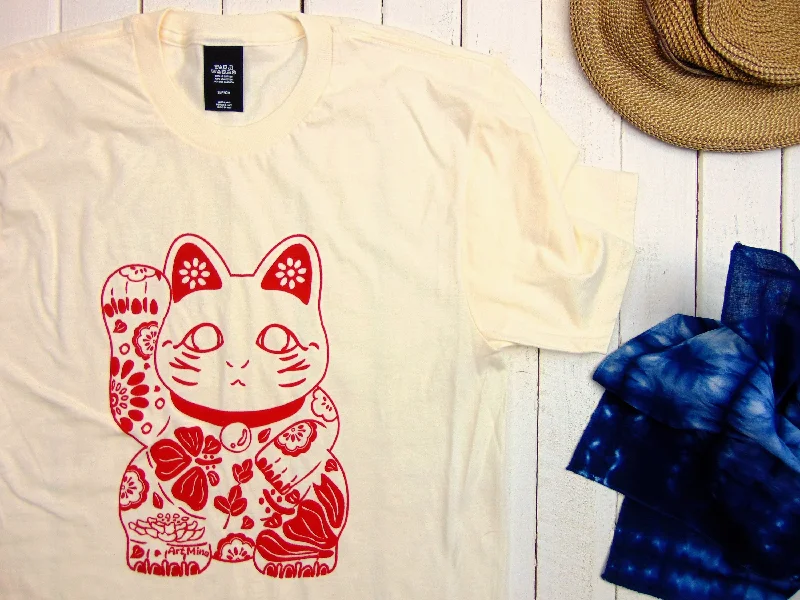 Soft Unisex Aloha Lucky Cat Tee ""Hawaiian Maneki Neko""