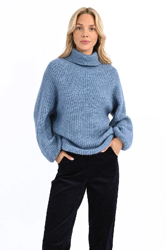 Molly Bracken Chunky Blue Knitted Sweater